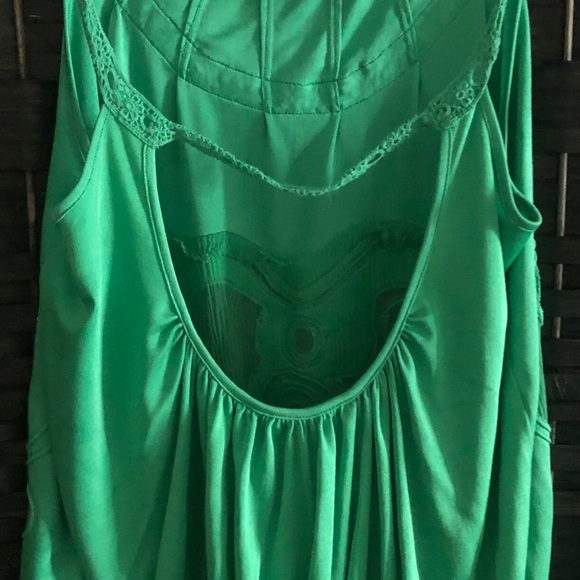 MARCIANO “Silk - Sheer- Crochet” 🟢Emerald Green Tank Top - Picture 4 of 12